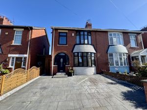 Photo 1- click for photo gallery